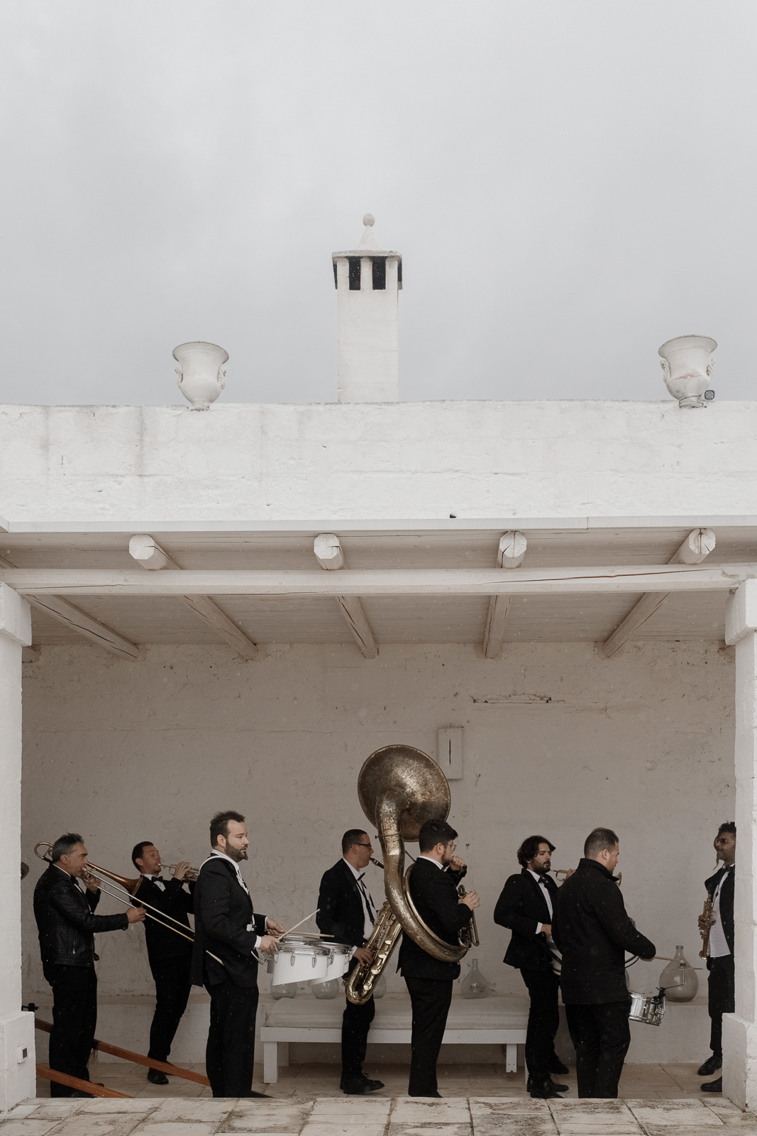 Rainy wedding in Puglia _ Rainy wedding in Puglia at Masseria Potenti