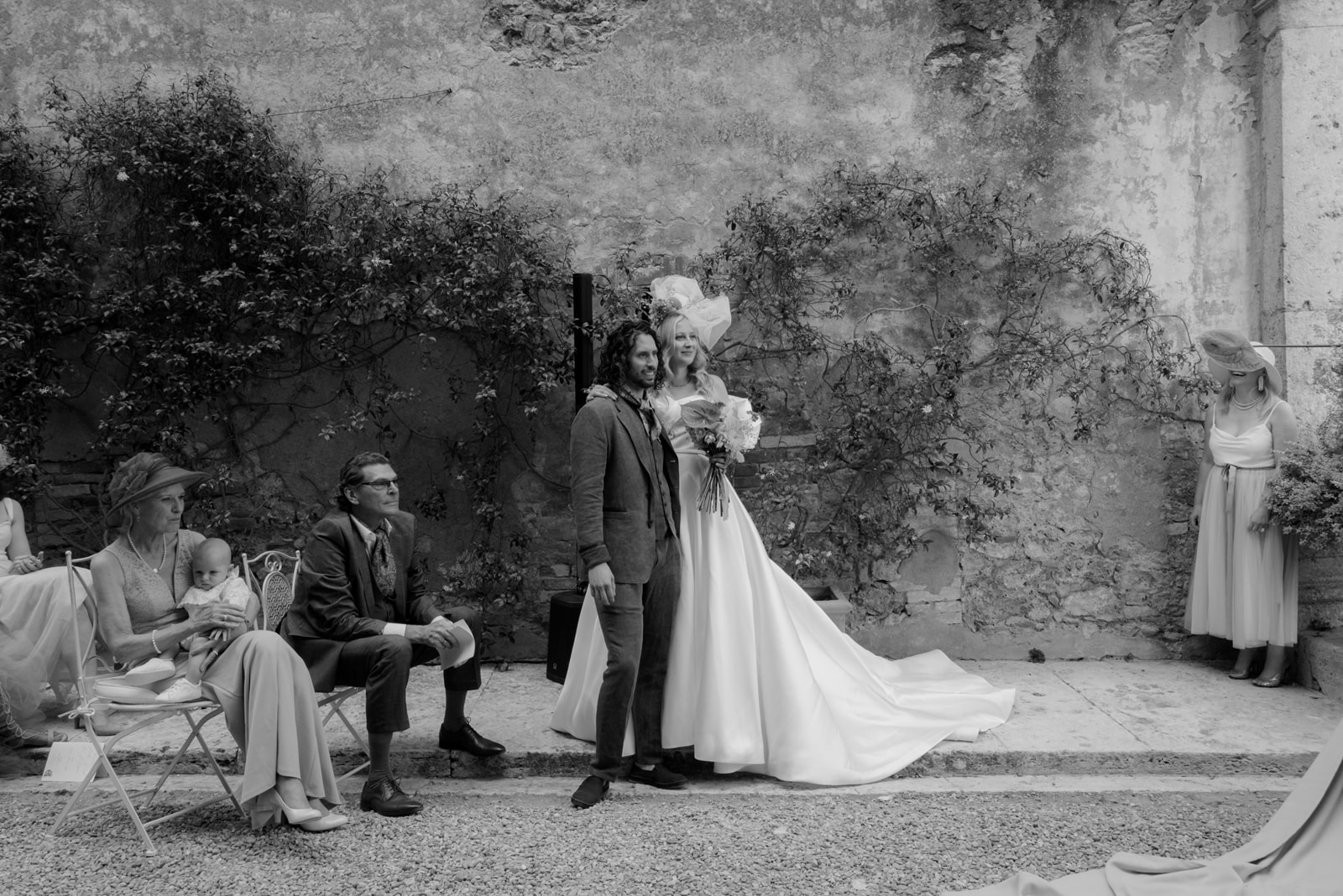Wedding in Borgo Stomennano _ A colorful Wedding in Borgo Stomennano
