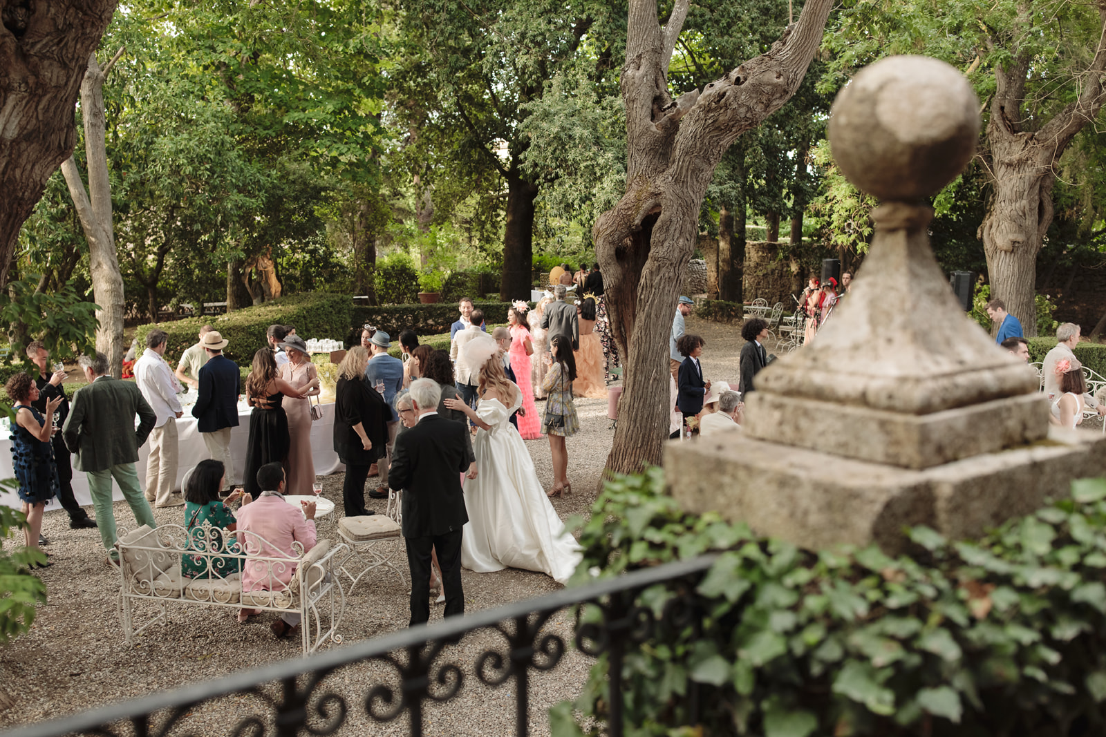Wedding in Borgo Stomennano _ A colorful Wedding in Borgo Stomennano