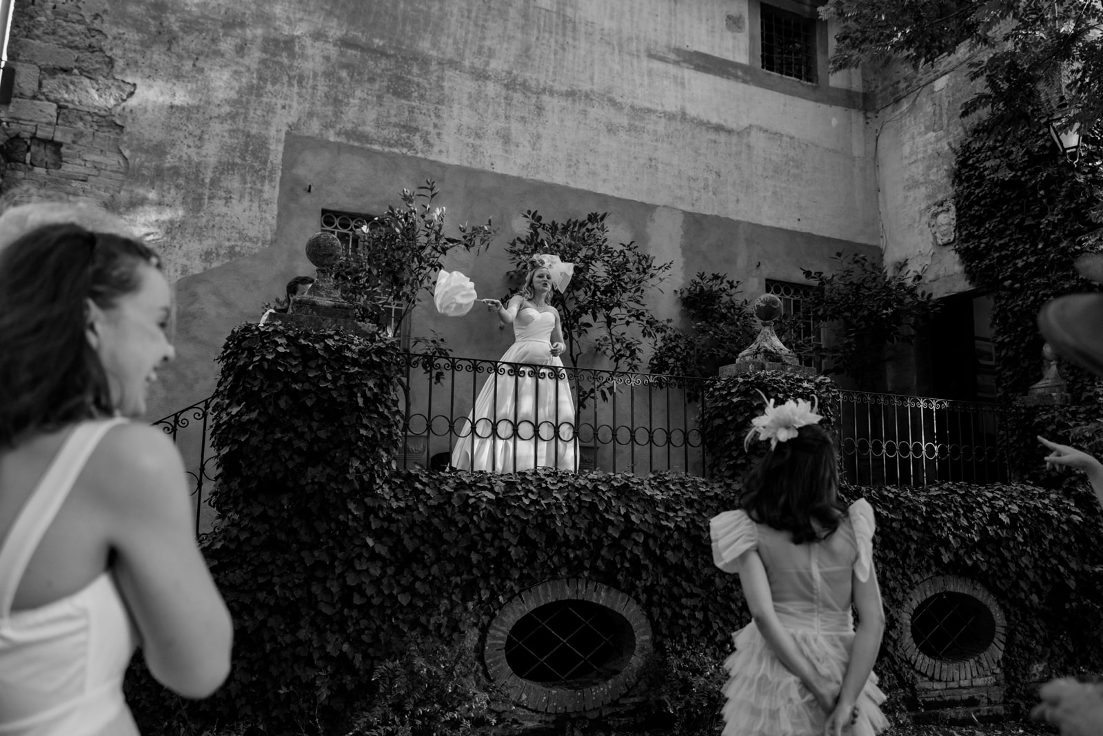 Wedding in Borgo Stomennano _ A colorful Wedding in Borgo Stomennano