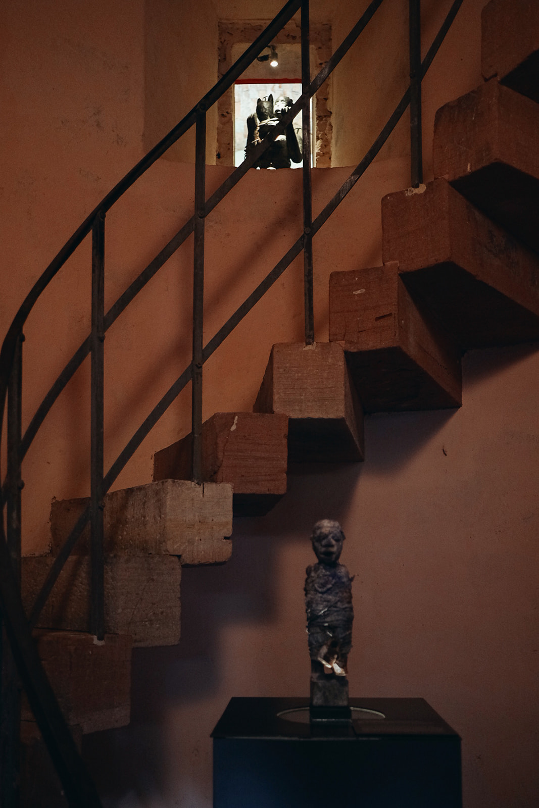 Strasbourg escalier du chateau musee vodou de strasbourg