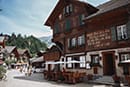 maison-dans-le-village-de-gstaad
