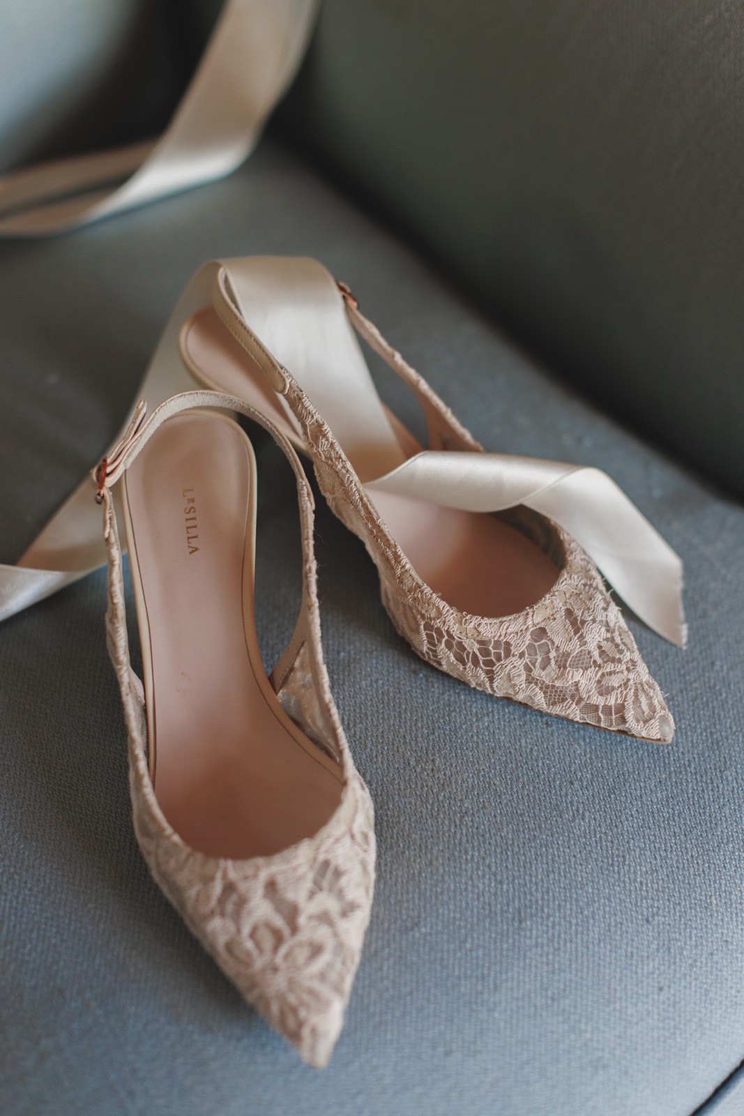 wedding in le Marche _ A Villa with a view: Refined and Romantic Wedding in Le Marche region