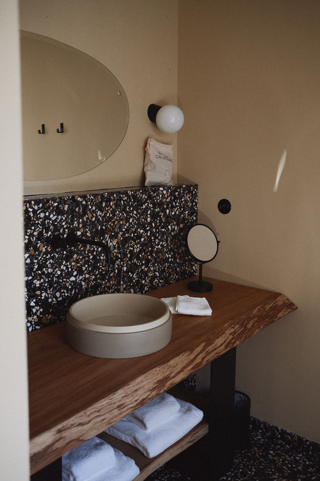 Hôtel le garage Biarritz-hotel-le-garage-salle-de-bain