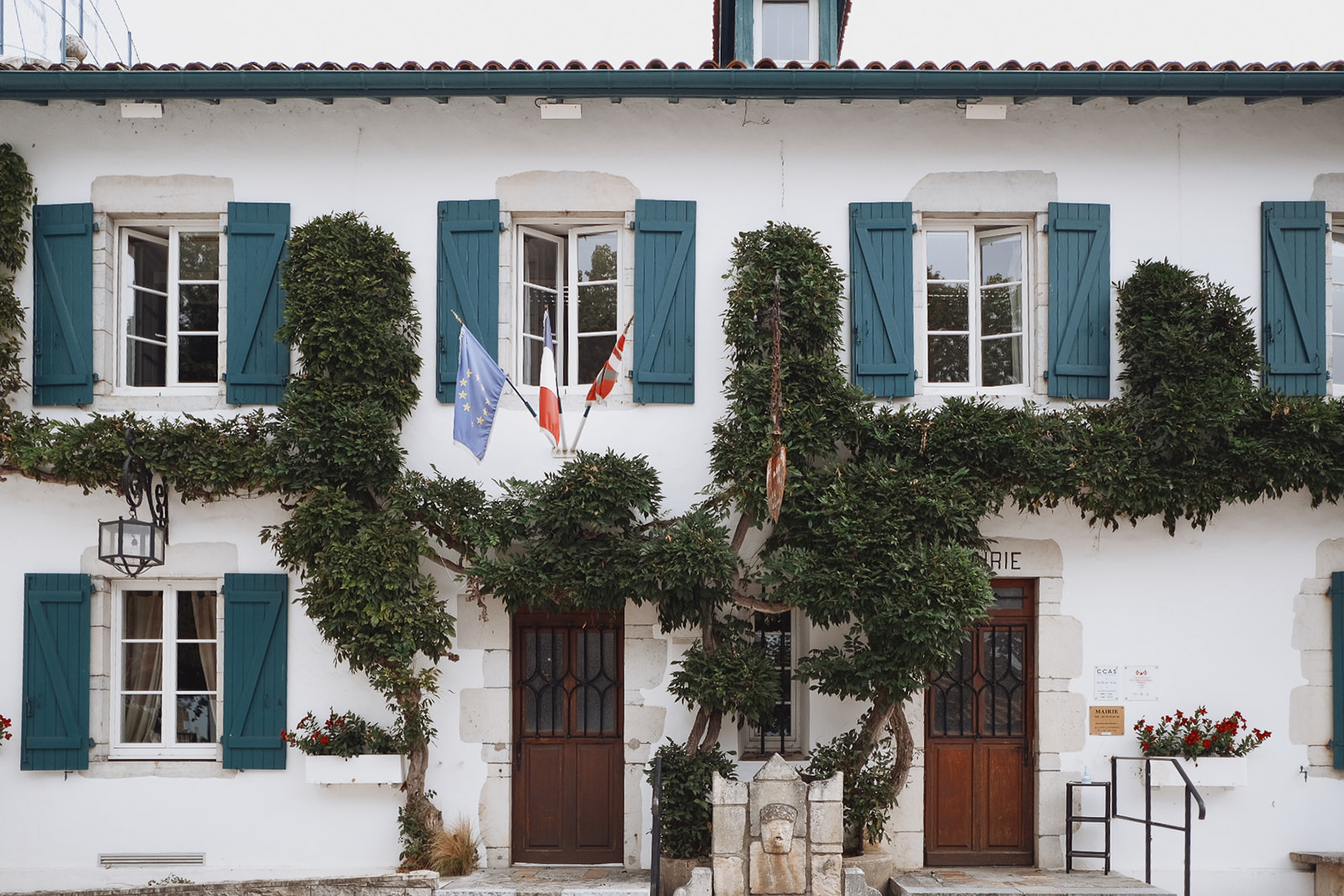 Arcangues Arcangues-ecole-village