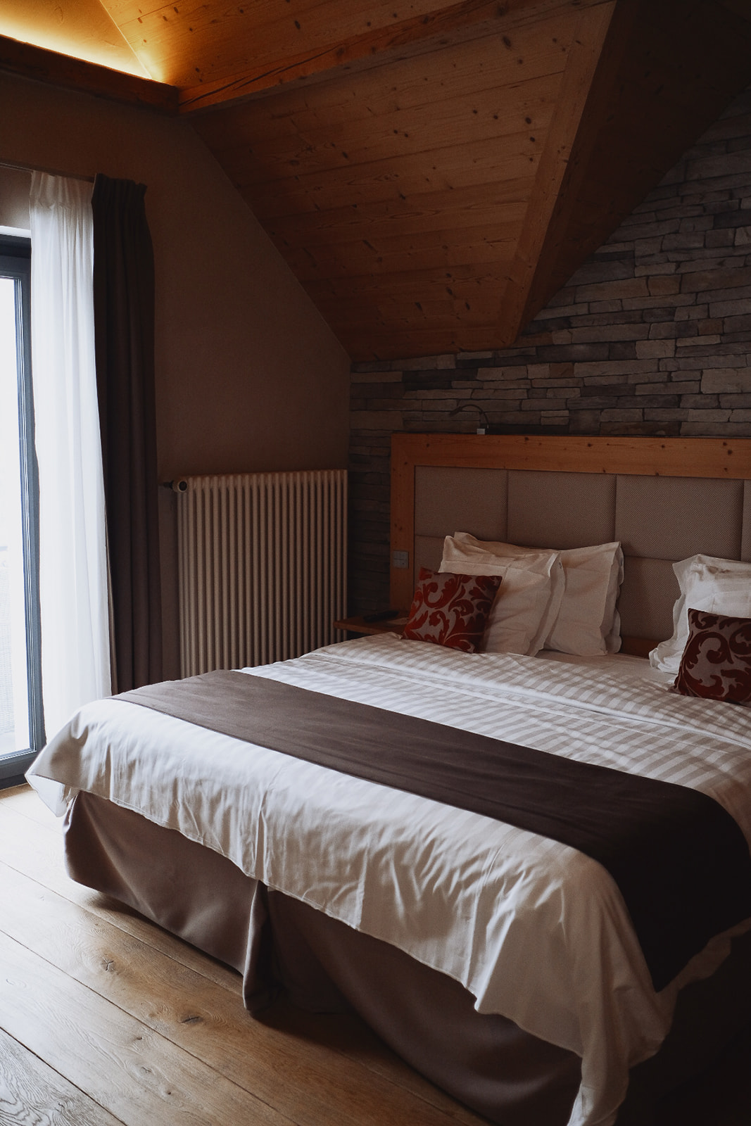 morgane-schaller-champery-hotel-le-national morgane-schaller-champery-hotel-le-national